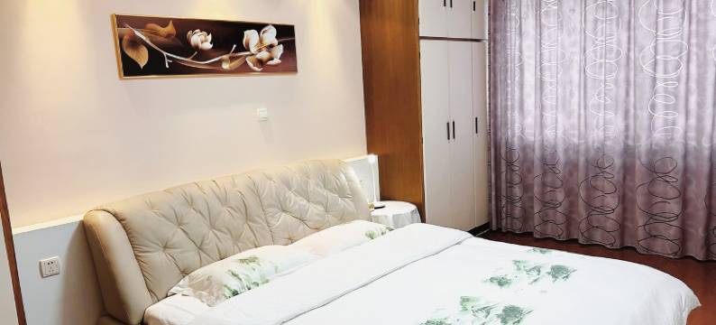 瞰海品茶公寓(胶南路分店)图片