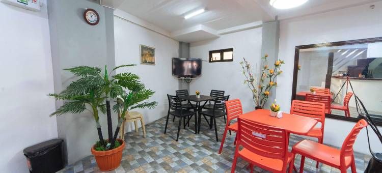 红门 - 圣安东尼奥比南拉古纳(RedDoorz @ San Antonio Binan Laguna)图片