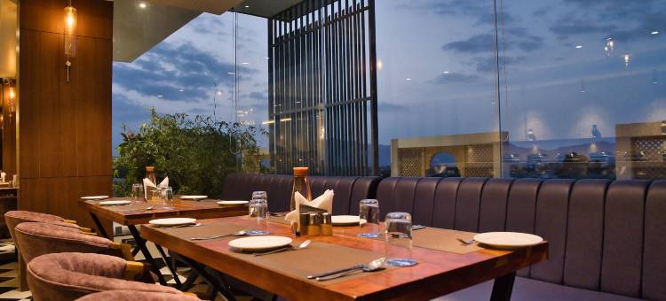 斯特林普什卡尔(Sterling Pushkar)图片