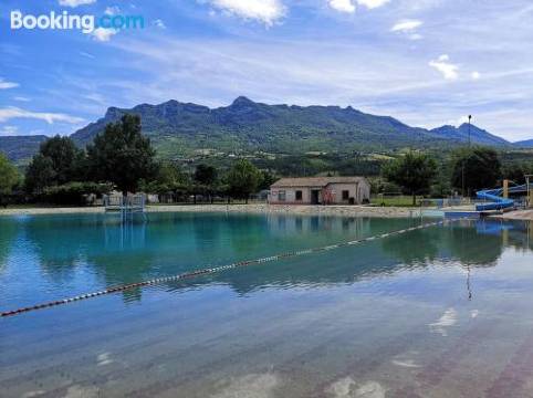 Appartement Entre Sisteron et Gorges de la Méouge " les Hauts de Toscane "