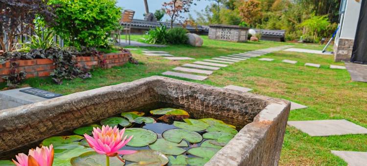 李庄半亩花田民宿图片