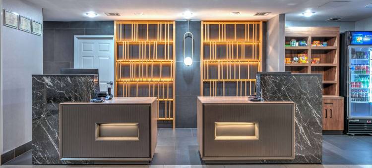 迪凯特拉昆塔温德姆套房酒店(La Quinta Inn & Suites by Wyndham Decatur)图片