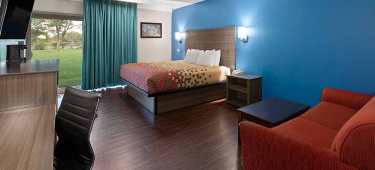 贝城温德姆呗盟汽车旅馆(Baymont by Wyndham Bay City)图片