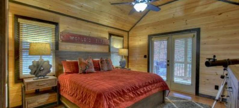 Skyfall Sweeping Mountain Views Gas Fireplace Hot Tub图片