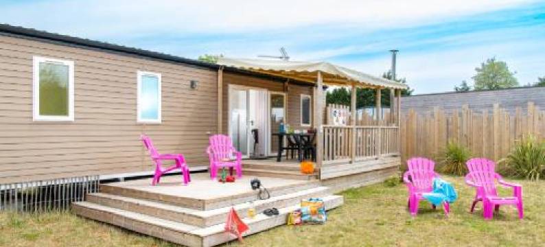 卡洛林斯露营酒店(Camping les Carolins - 4 étoiles)图片