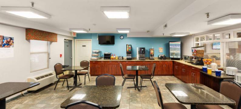 罗利机场三角研究园戴斯酒店(Days Inn by Wyndham Raleigh-Airport)图片