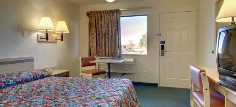 奥文斯伯勒6号汽车旅馆(Motel 6 Owensboro, KY)图片