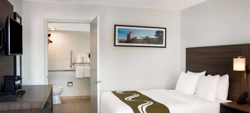 圣达菲品质酒店-新墨西哥(Quality Inn Santa Fe New Mexico)图片