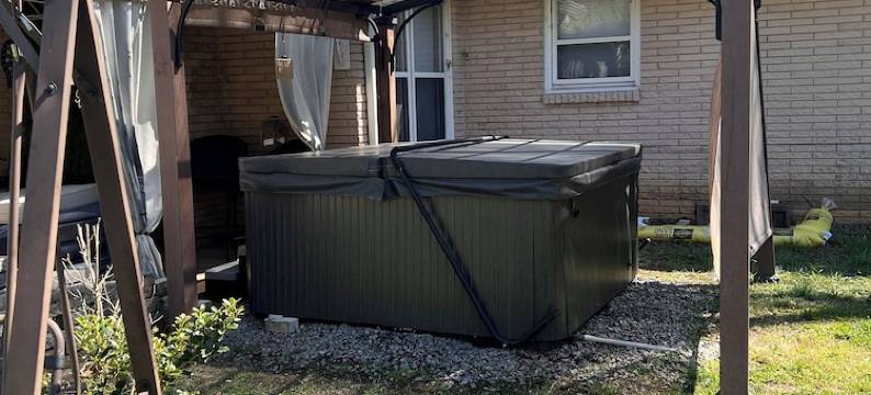 Farmhouse Style Nashville Stay with Hot Tub, Games, Fire Pit, Family Friendly图片