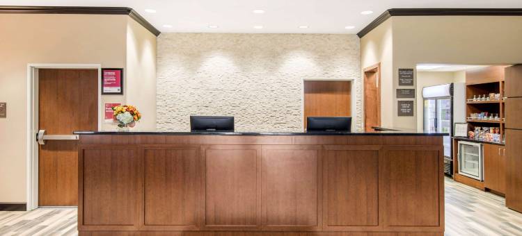 舒适套房酒店(Comfort Suites)图片