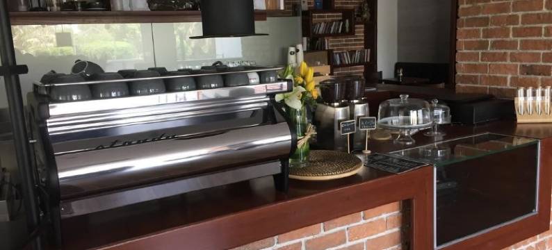 阿布海利法魔法套房酒店(Magic Suite Abu Halifa)图片