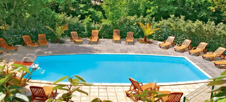 住宅观光蓝色假日别墅雷吉娜酒店(Résidence de Tourisme Vacances Bleues Villa Regina)图片