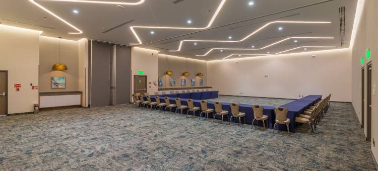 阿瓜斯卡连特斯市中心希尔顿欢朋酒店(Hampton by Hilton Aguascalientes Downtown)图片