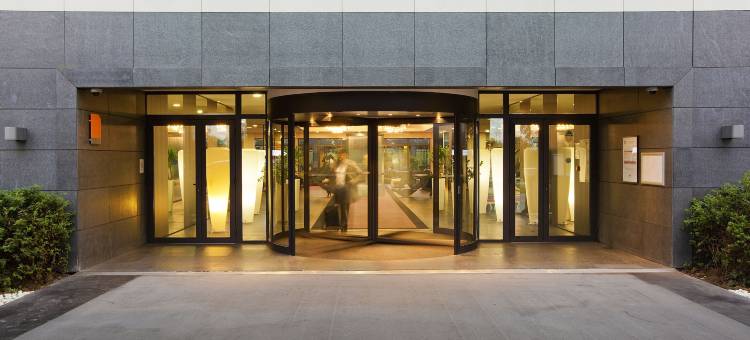 巴黎苏德森特号角套房酒店(Residhome Suites Paris Sénart)图片