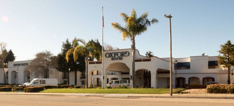 牛津皮斯莫比奇套房酒店(Oxford Suites Pismo Beach)图片