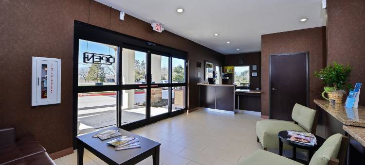 库埃罗美洲最佳价值套房酒店(Americas Best Value Inn and Suites Cuero)图片