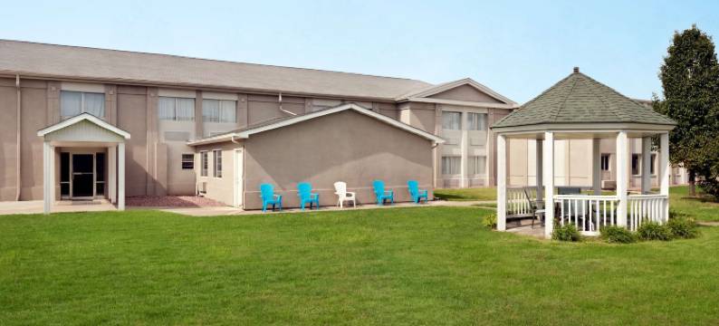 得梅因速8酒店(Super 8 by Wyndham des Moines)图片