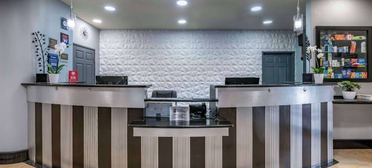 海牛贝斯特韦斯特优质酒店(Best Western Plus Bradenton Gateway Hotel)图片