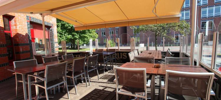 里尔东大体育场阿斯克泰尔原创城市酒店(The Originals City Hôtel Ascotel Lille Est Grand Stade)图片