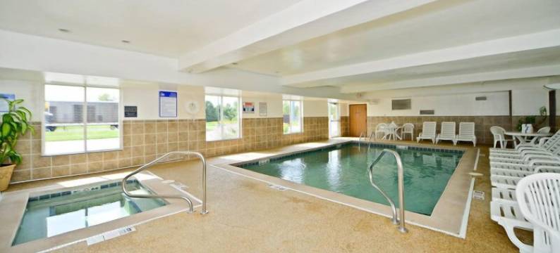 宾夕法尼亚-俄亥俄贝斯特韦斯特套房酒店(Best Western Penn-Ohio Inn  Suites)图片