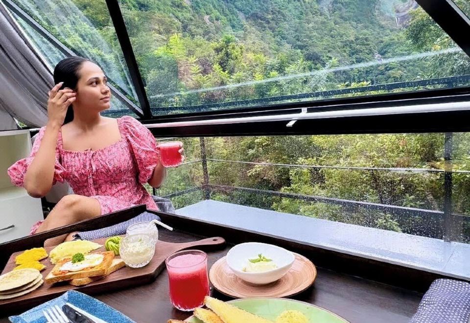 Glamping by Offtrek Hotel Overview