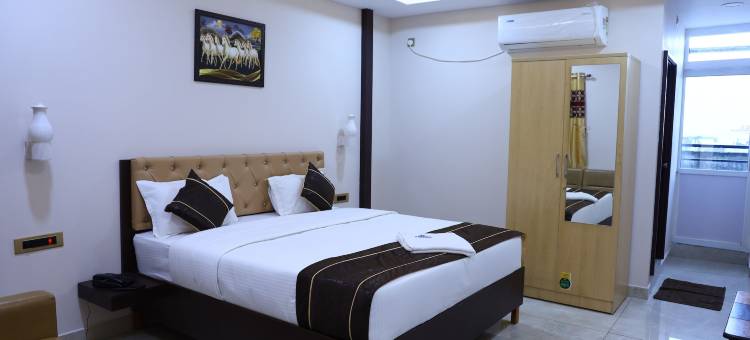 高库拉姆君悦(Gokulam Grand)图片