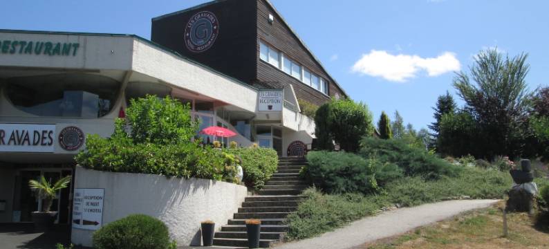 格拉瓦德酒店(Logis Hotel les Gravades Ussel)图片