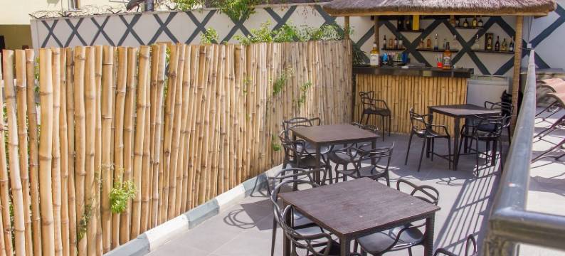 欢乐酒店(Glee Hotel)图片