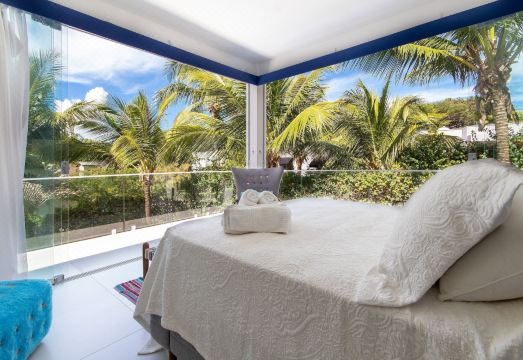 Tree House with Private Pool by Carpediem Hotel Overview