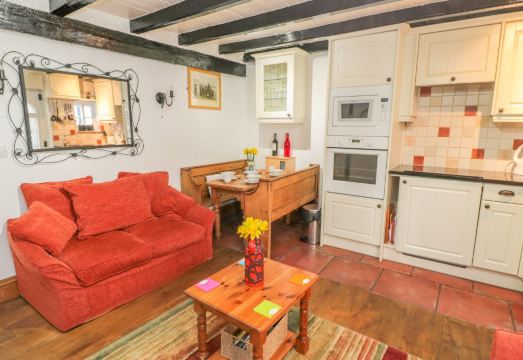 Tyreman's Return Hotel Overview