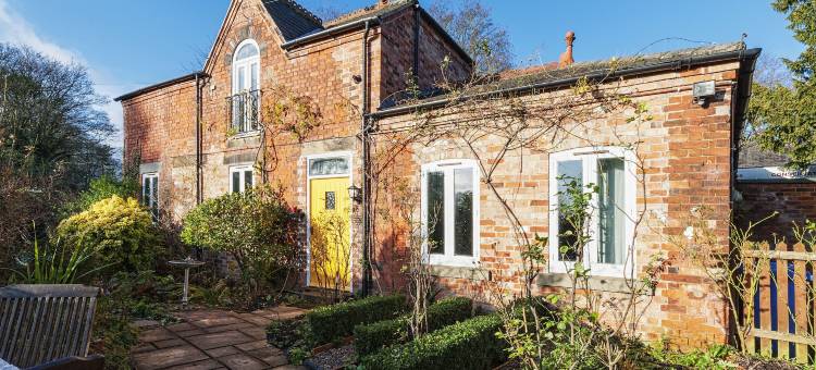 马车房酒店(The Coach House)图片