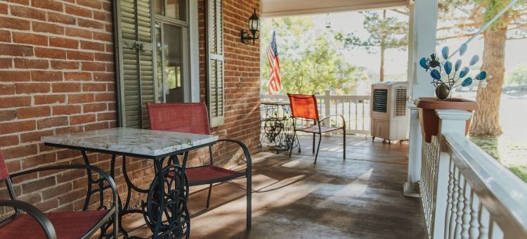 阿尔派恩床和早餐(Alpine Bed and Breakfast)图片