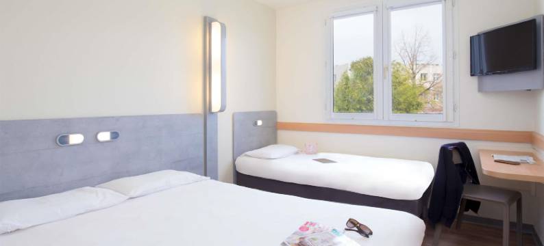 宜必思快捷欧巴涅帕鲁斯阿格拉酒店(Ibis Budget Aubagne Paluds Agora)图片