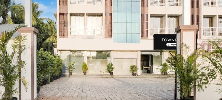 Super Townhouse Vasai Express Highway Formerly Majestic Inn图片