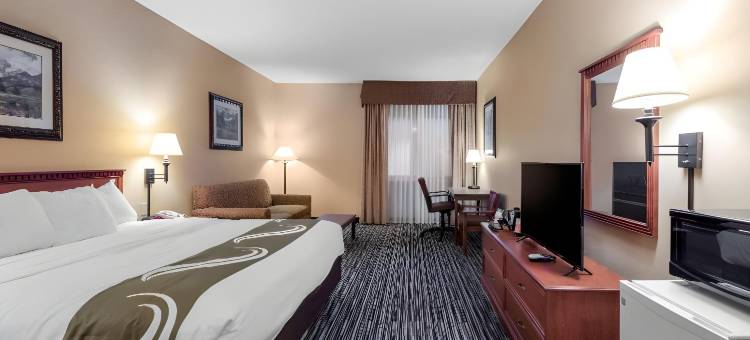 惠灵顿 - 科林斯堡凯艺套房酒店(Days Inn by Wyndham Wellington Fort Collins Area)图片