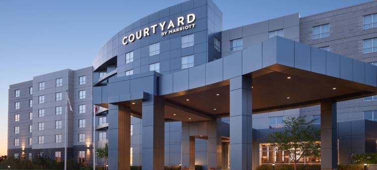 卡尔加里机场万豪万怡酒店(Courtyard Calgary Airport)图片