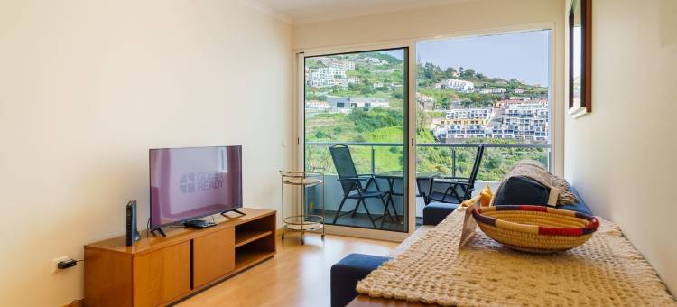 GuestReady - Madeiran Mountain View with Pool图片