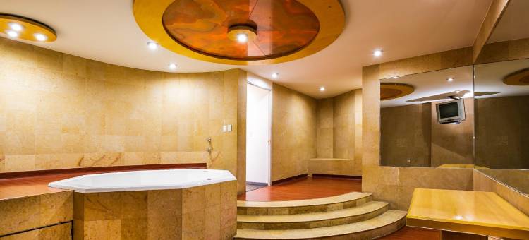 Capital O Moreno白色的家，莫雷利亚酒店(Capital O Hotel Casa Blanca, Morelia)图片