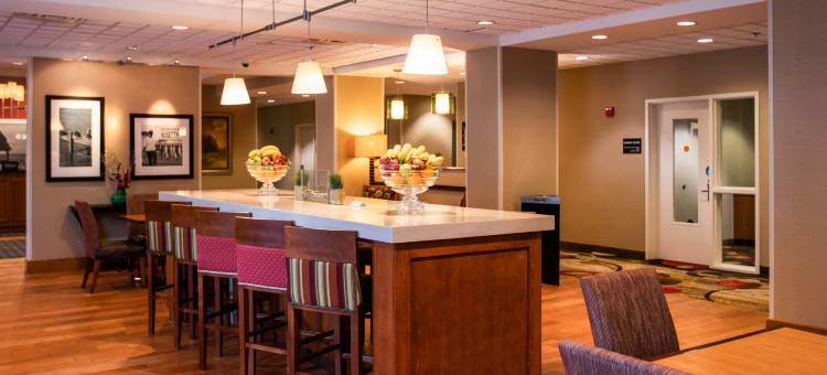 希尔顿欢朋酒店-格罗斯特(Hampton Inn Gloucester)图片