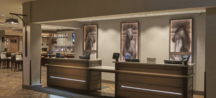 辛辛那提机场希尔顿酒店(Hilton Cincinnati Airport)图片