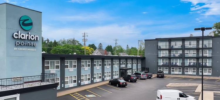 莱茵兰德戴斯市中心凯隆波因特酒店(Clarion Pointe Rhinelander Downtown)图片