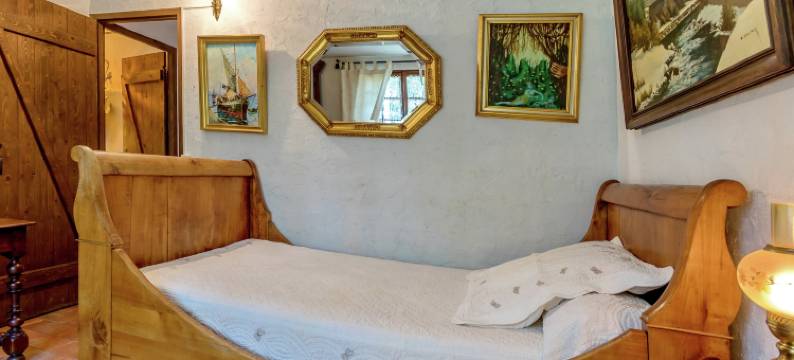 Holiday Home in Le Luc with Pool & Vineyards图片