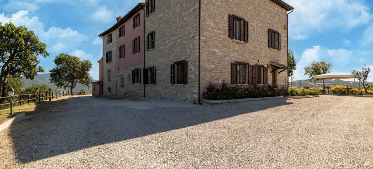 Country House in Marche with Pool & Views图片