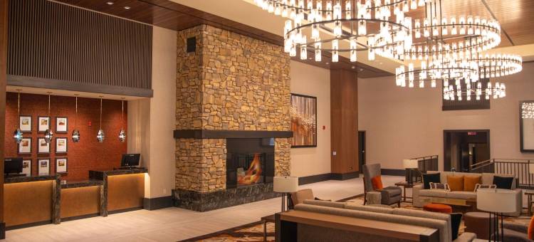 黑橡树 度假酒店(The Hotel at Black Oak Casino Resort)图片