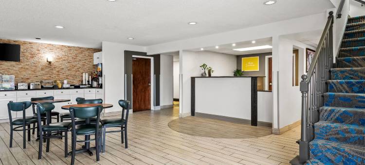 兰卡斯特荷兰郡戴斯酒店(Days Inn by Wyndham Lancaster PA Dutch Country)图片