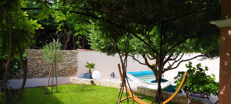 Holiday Home in Pertuis with Private Pool图片