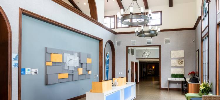 Holiday Inn Express 圣克莱门特北(Holiday Inn Express San Clemente N – Beach Area)图片