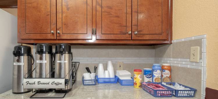 弗多斯塔大学红顶酒店(Red Roof Inn Valdosta - University)图片