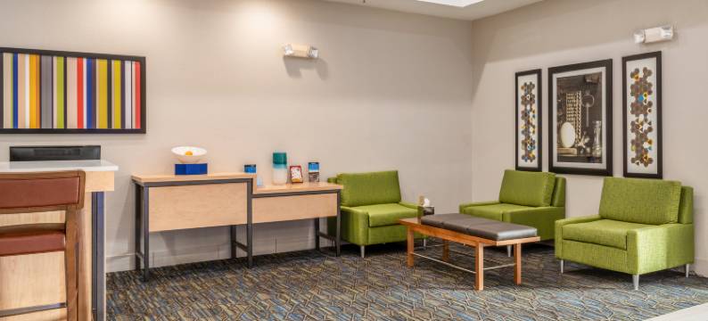 智选假日套房酒店斯泰茨维尔 by IHG(Holiday Inn Express & Suites Statesville by IHG)图片