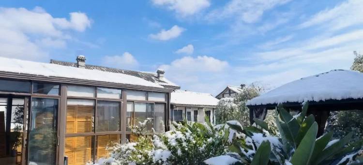 峨眉山清峨阅山民宿(景区游客中心店)图片